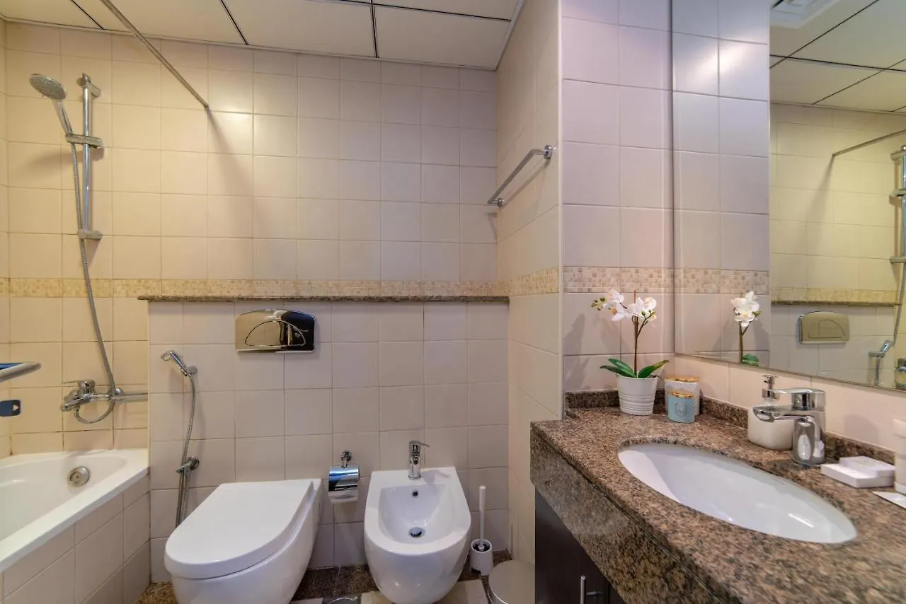 At Home - Apartment Dubai Marina Bay Central West Tower - Marina View